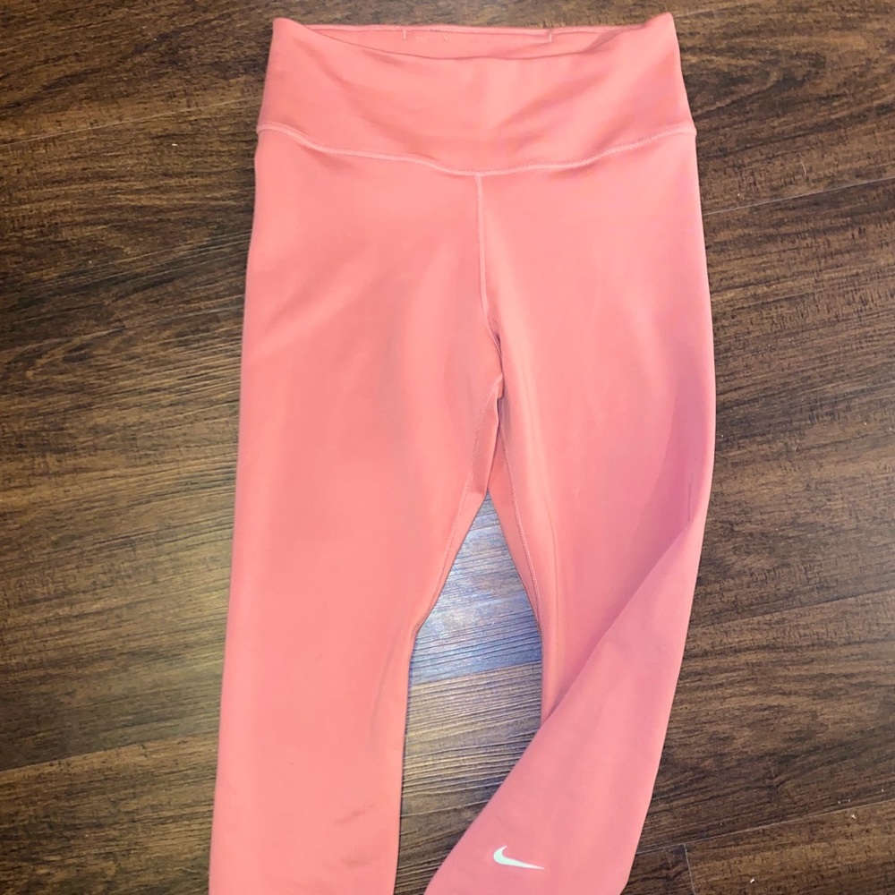 Pink Nike Leggings